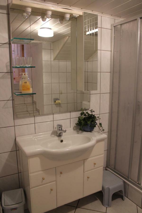 Ferienwohnungen Magedler Locsmánd Kültér fotó